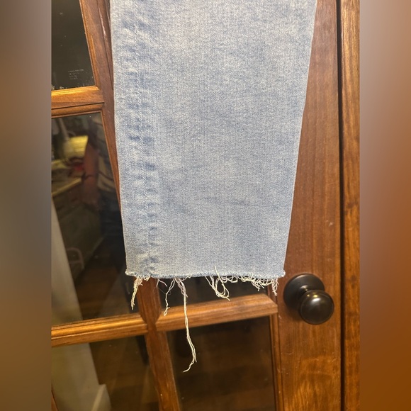 EUC AGED Denim Size 8 Mari Crop High Rise Slim Straight Women's Light Blue Jeans - Picture 2 of 12